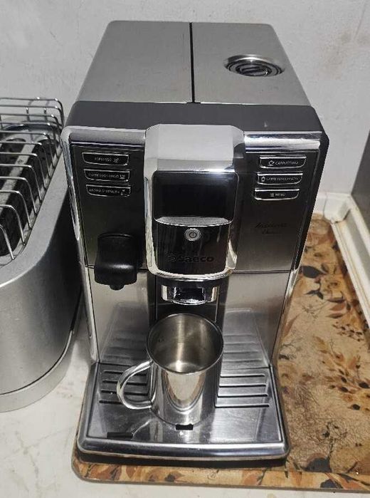 SAECO INCANTO DELUXE HD8921 expres ciśnieniowy