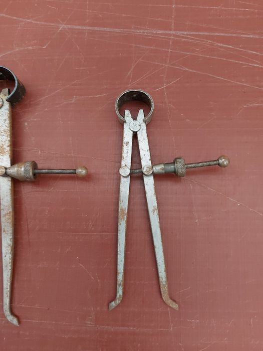 Compassos de metal mecânica