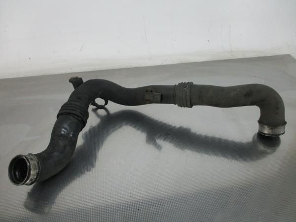 Tubo do intercooler VOLKSWAGEN Passat (3C2)