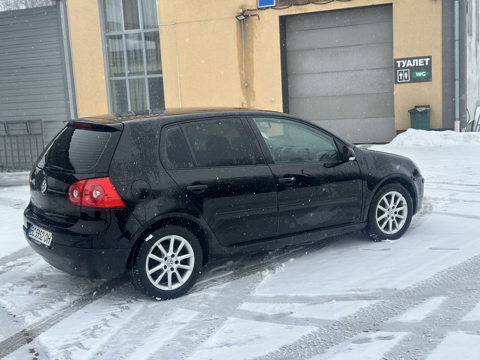 Продам Volkswagen Golf 5