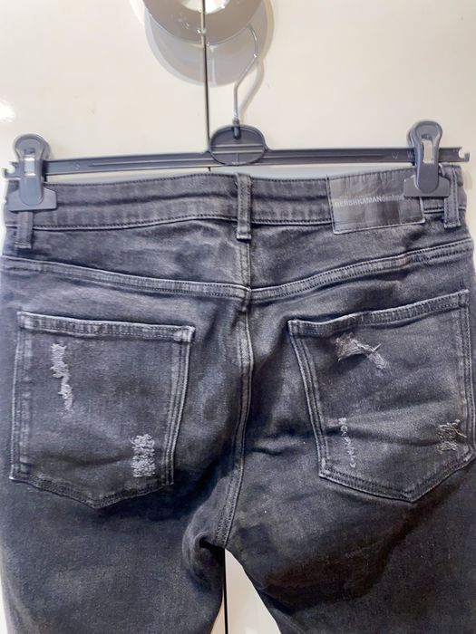 Bershka skinny jeans meskie z przetarciami