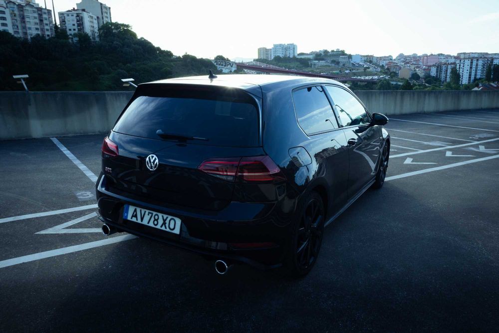 Volkswagen Golf 7.5 GTI Performance