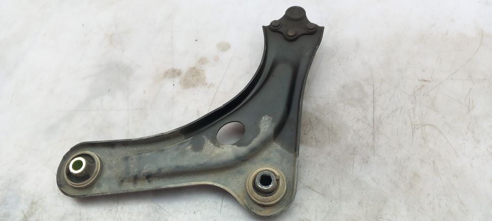 Braço de suspensão frente direito PEUGEOT 208