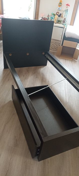 Cama solteiro IKEA malm