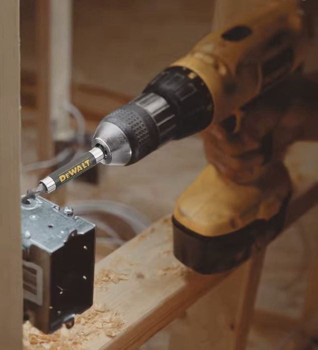 DEWALT 1/4 наконечник гайковерта магнітний регулюємо довжина