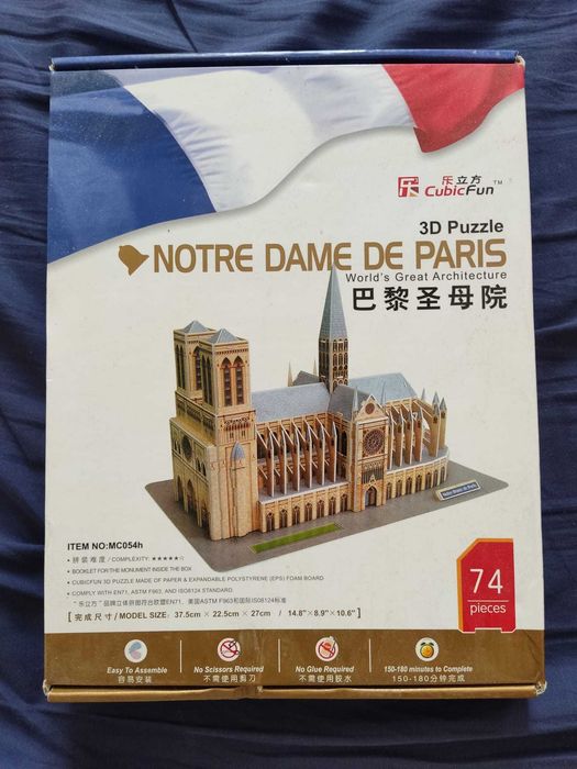 Modelo 3D Notre Dame de Paris 74 peças