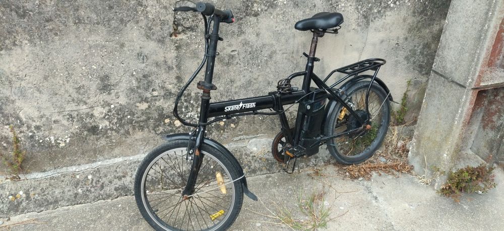 Bicicleta elétrica para pecas