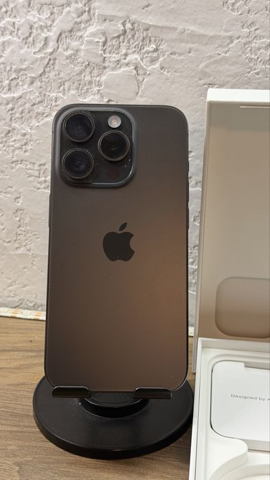 Iphone 15 pro 128gb Neverlock Black Titanium