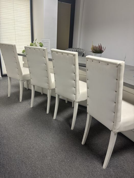 Sprzedam biale krzrsla biurowe kamienie