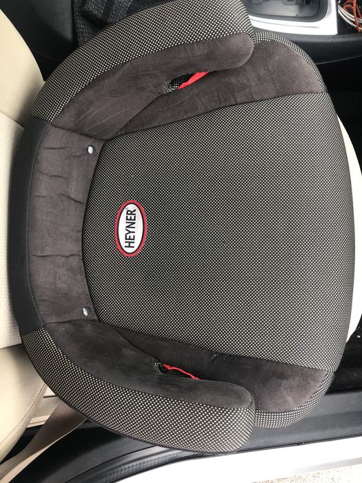 Сертифіковане дитяче автокрісло HEYNER,  бустер, Isofix