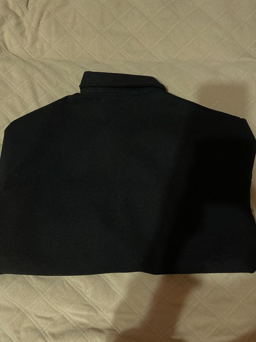 Жіночий чорний бомбер на кнопках