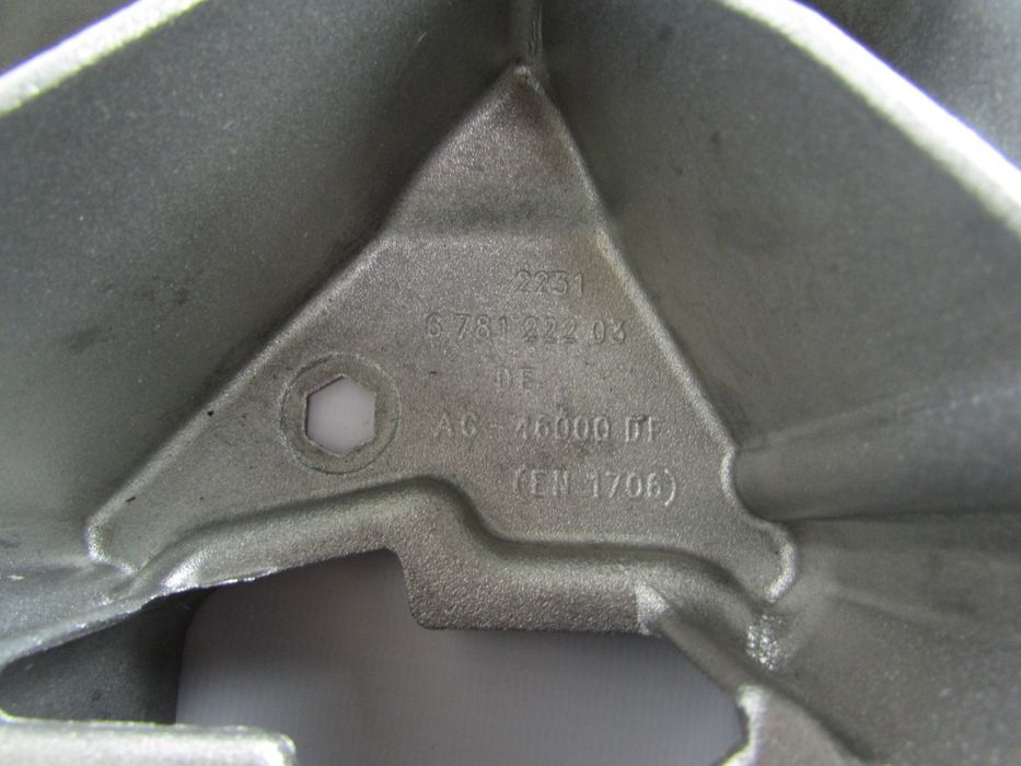 Suporte Caixa De Velocidades Bmw 5 Gran Turismo Ref: 22316781222