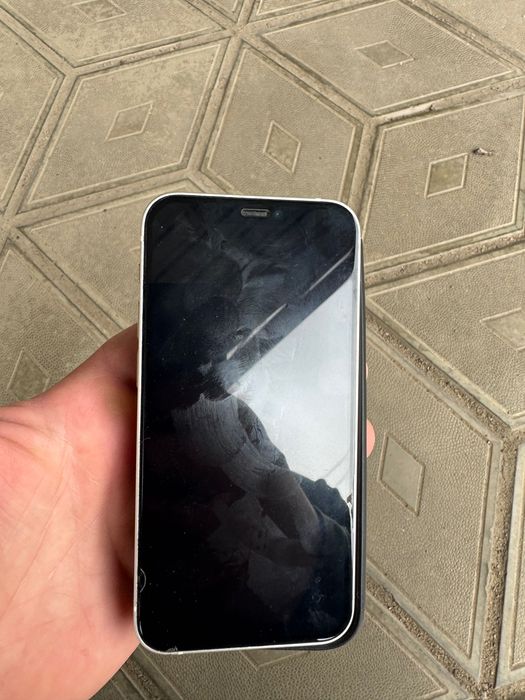 iPhone 12 Mini Never Lock