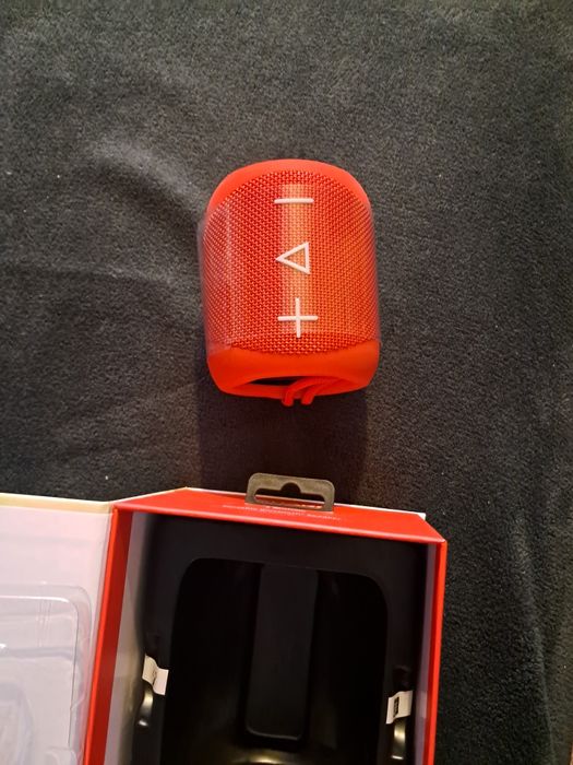 Glosnik sharp  GX-BT180RD