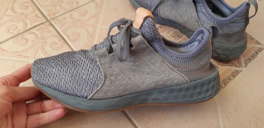 Асортимент фірмових  кросівок  р.38,39,40