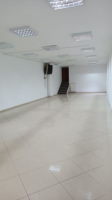 Do wynajęcia lokal 250m kw.  w Parczewie ul . Warszawska 10