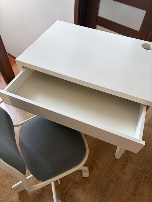 Biurko i krzesło dla dziecka IKEA