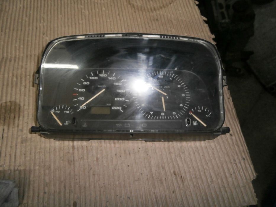 Quadrante / painel de instrumentos VOLKSWAGEN Golf III (1H1)