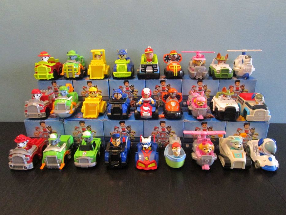 Conjuntos em caixa c/ 10 e 12 Racers Originais da Patrulha Pata