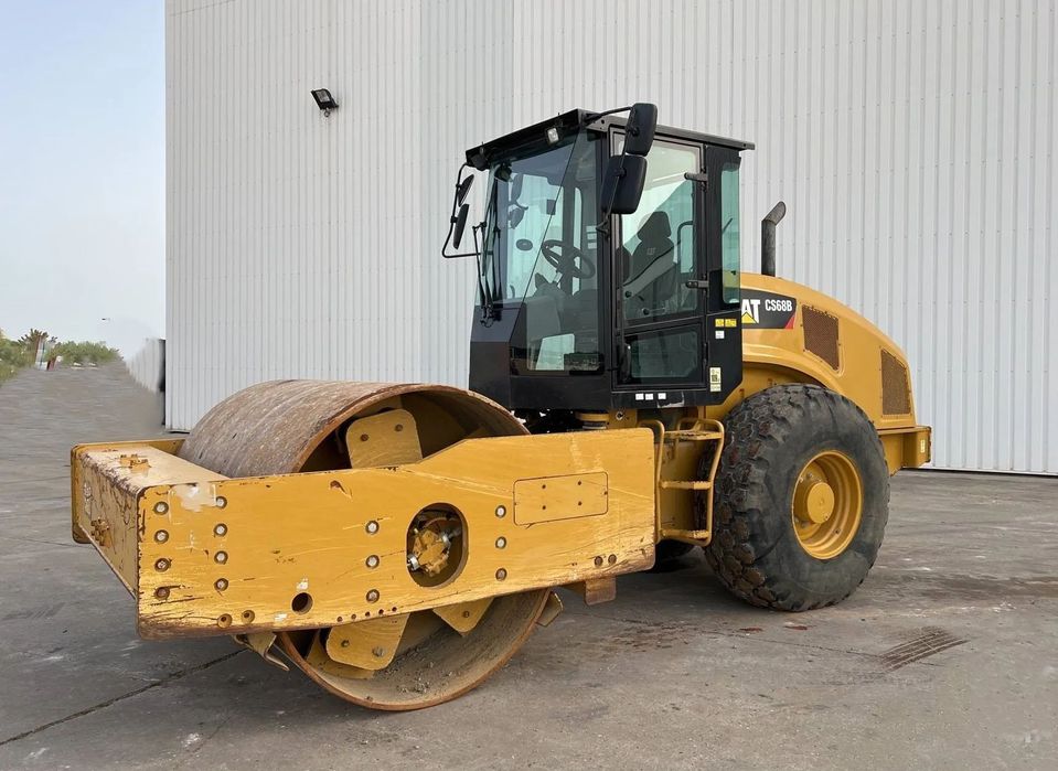 Caterpillar CAT CS68B Walec
