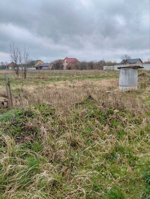 Продаж будинку. 10 сот ділянка