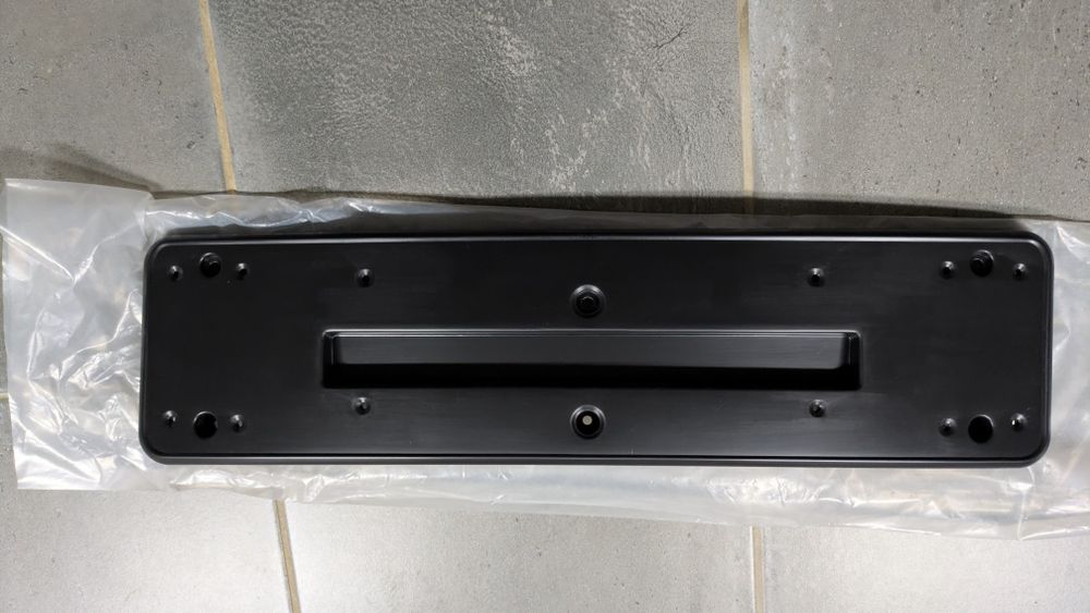 Pára-choques Frontal M para BMW E90/E91/E92 LCI
