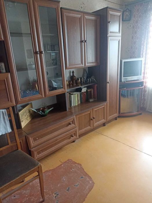 Продам 1 комн квартиру 40м2 Кухня 9м2 Жилое  6 этаж  Индустриальная OA