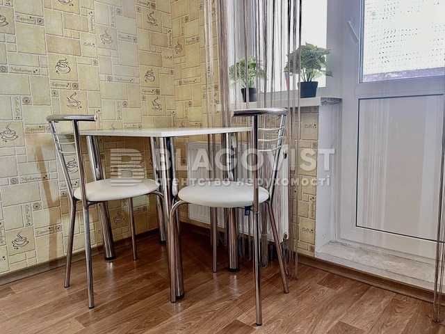 Продам 1 к.квартиру Позняки Осокорки Чавдар Русової Гмирі Ващенка