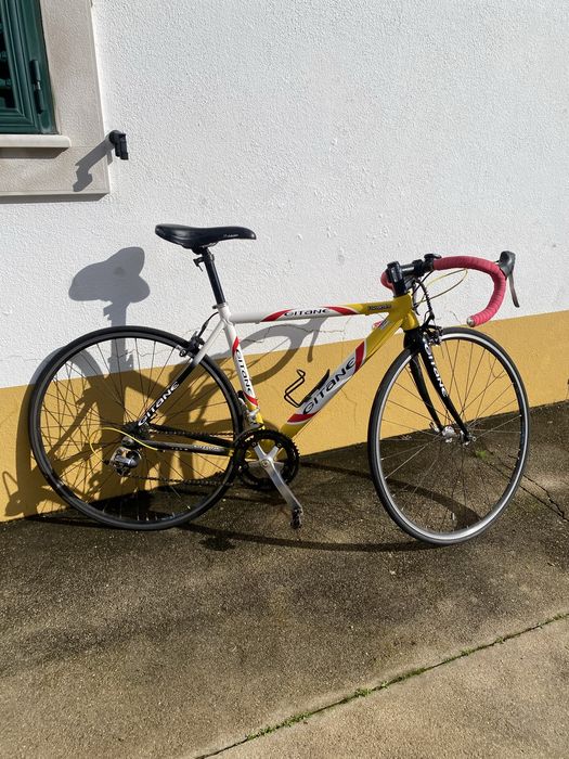 Bicicleta de estrada Gitane