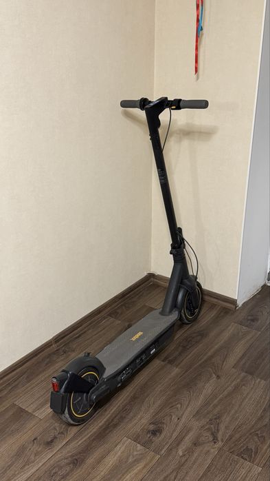 Ninebot MAX G30 300 КМ ПРОБІГУ
