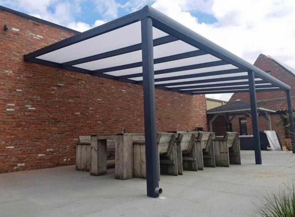 Pergola na taras. Dach poliwęglan, ściany ze szkła, oświet. LED 3x3 m