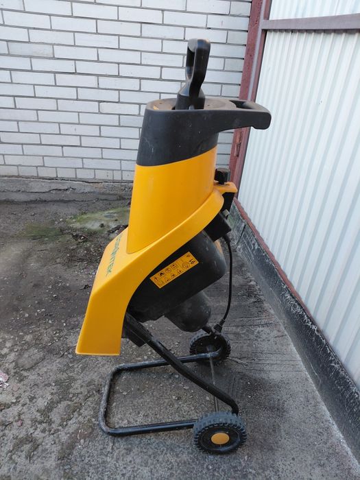 Подрібнювач гілок Gruntek EH-20