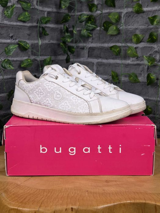 Bugatti białe sneakersy 42 skórzane casual adidasy