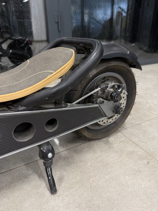 Електросамокат Cecotec Bongo – хороший стан