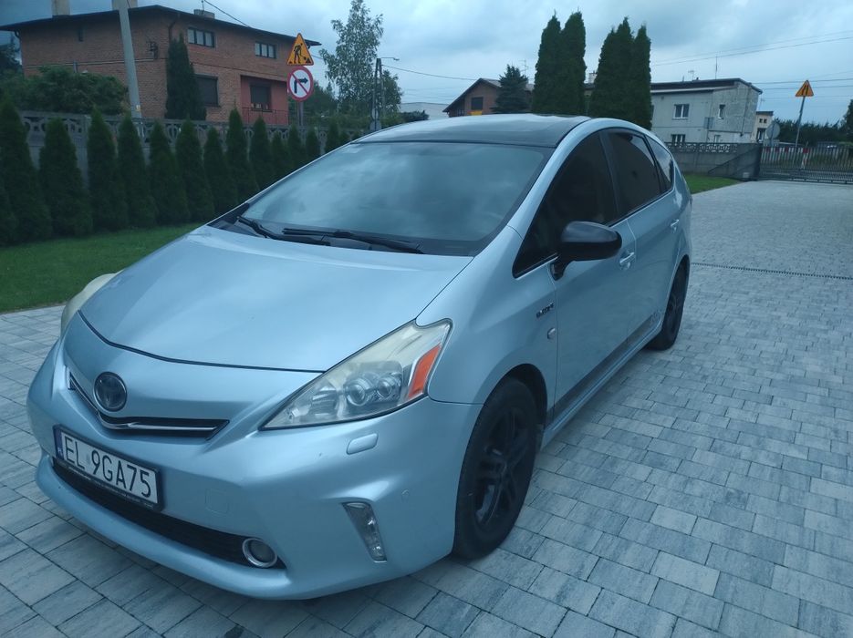 Prius + , prius V , skóry ,FULLED,panorama, JBL,radar, full opcja, LPG