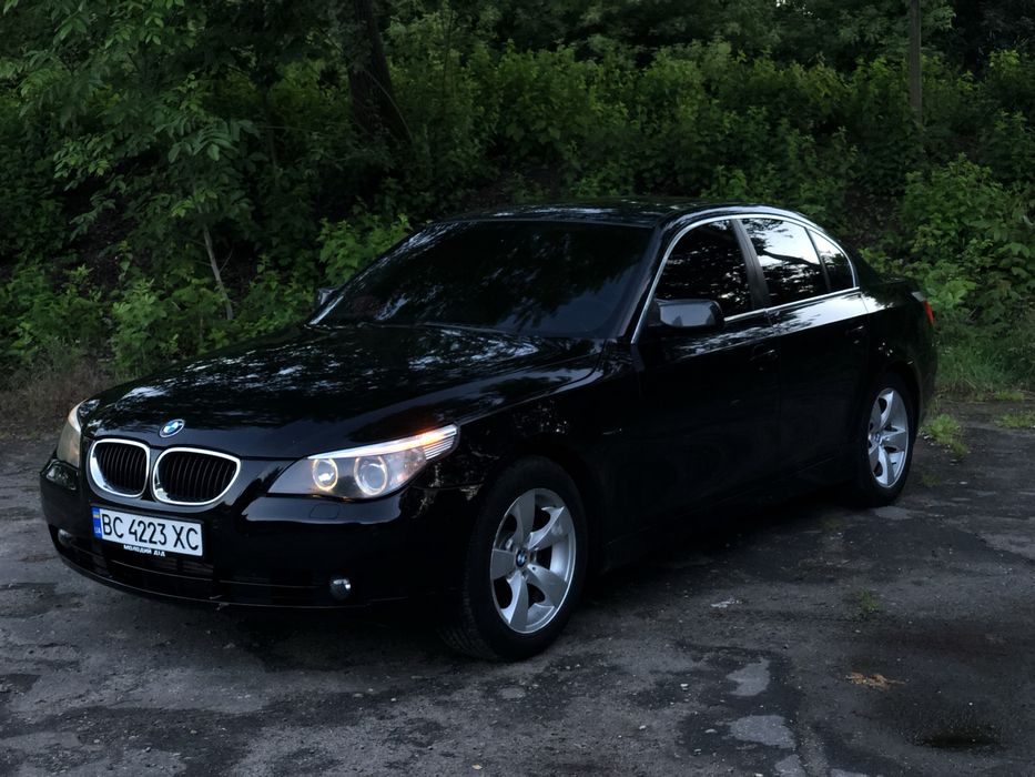 Продам BMW e60 525d.