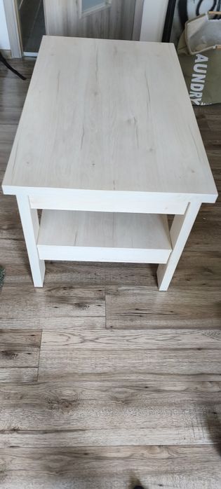 Sprzedam stół do salonu