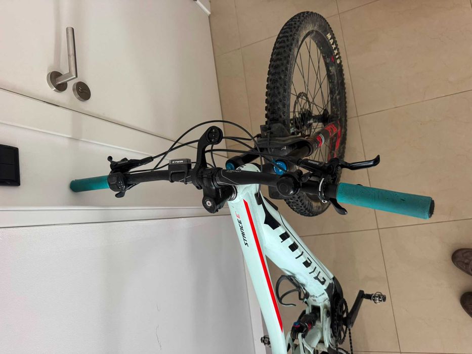 Giant Stance E+ - Ebike - Fox - Tamanho M