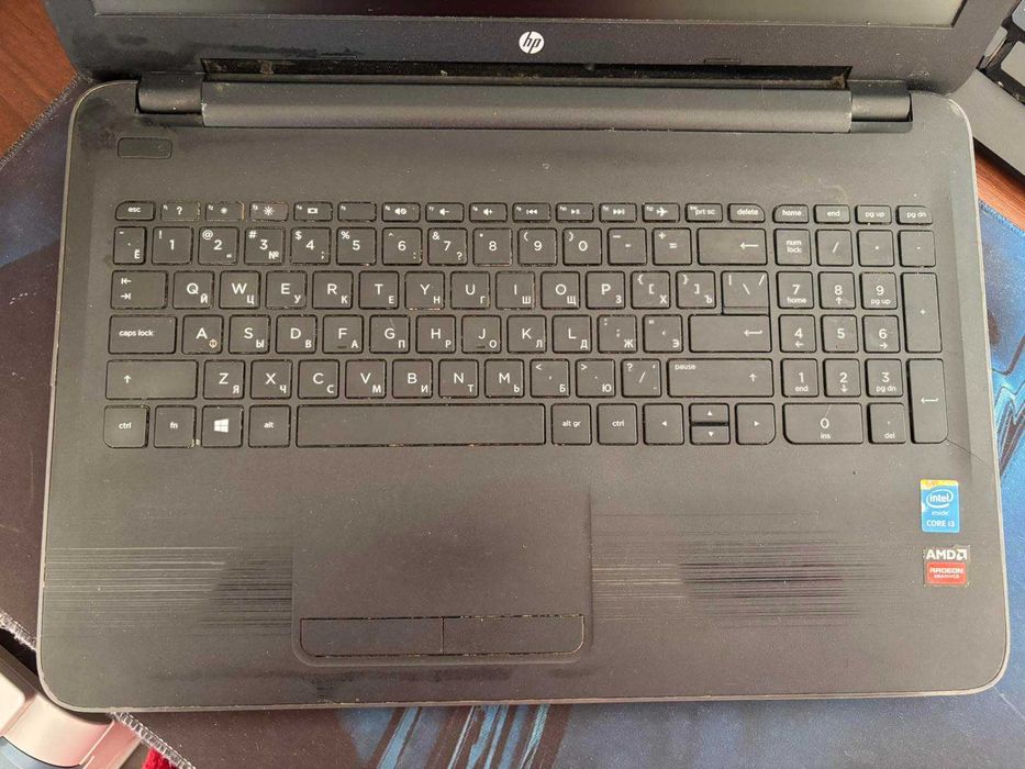 Неробочий ноутрук HP 250 G5 500GB 4GB RAM i3 WIN 10 15,6''