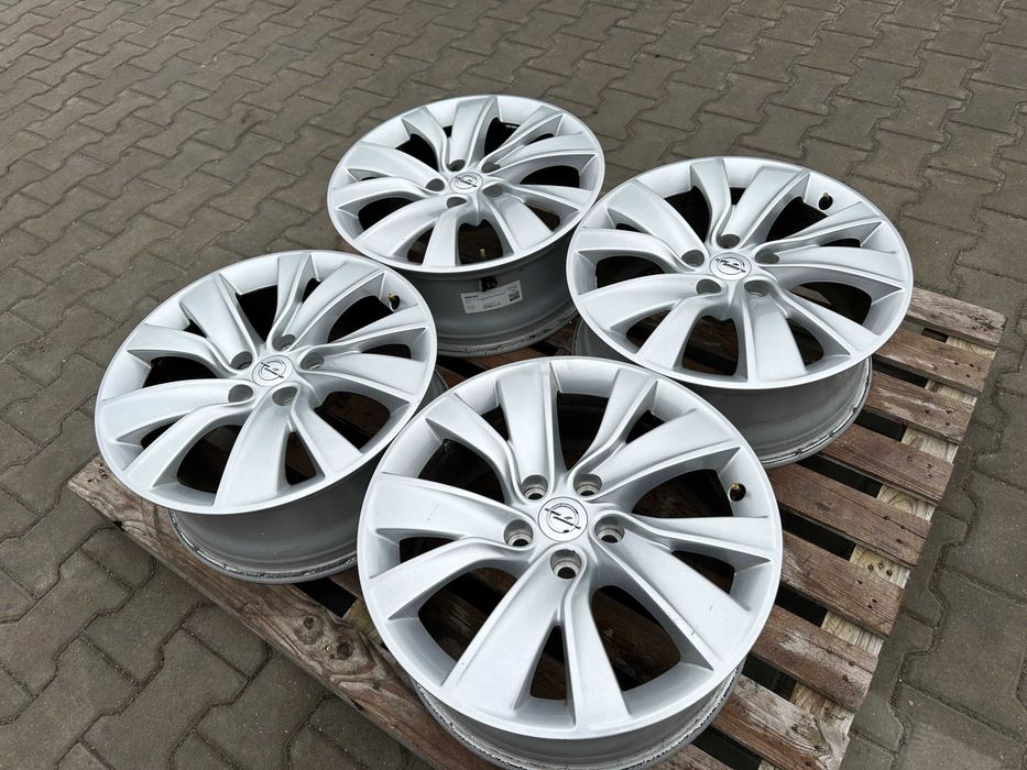 5x115 7,5j x 18" et41 OPEL OE Insignia Astra z czujnikami cisnienia