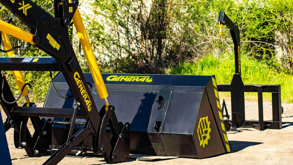 General X Погрузчик КУН на трактор МТЗ ЮМЗ