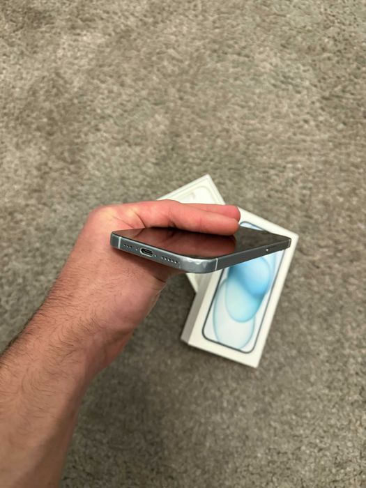 iPhone 15 • 128GB • Niebieski • Pudełko • 85% • Stan bardzo dobry