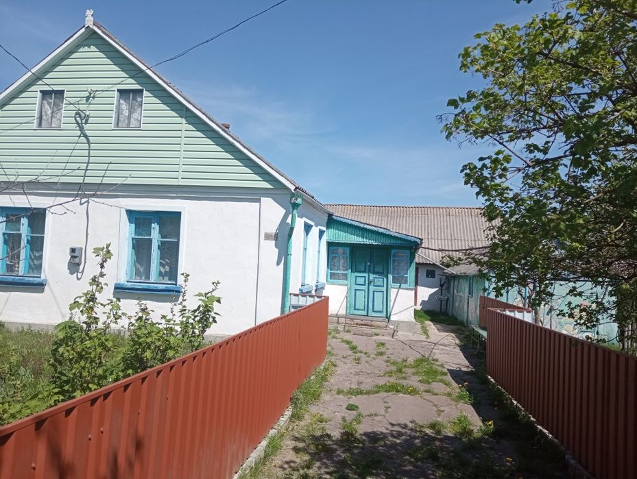 Продам будинок в селі Вишняківка