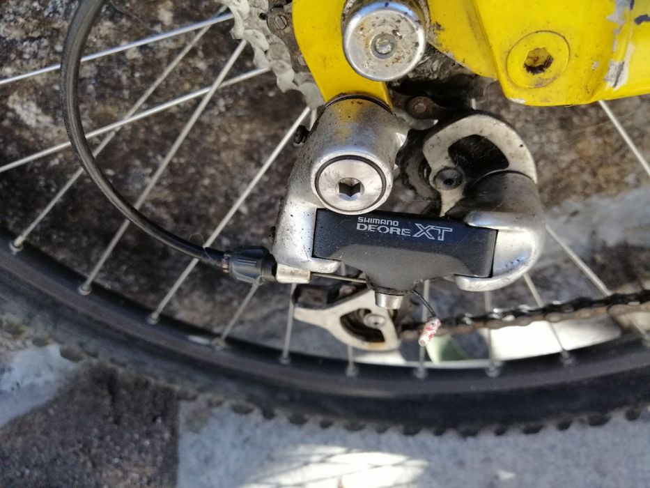 Bicicleta Giant em carbono