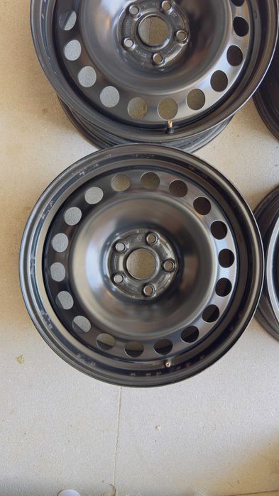 [1640] Felgi stalowe 17 cali 5x112 ET38 VW Audi Skoda Seat