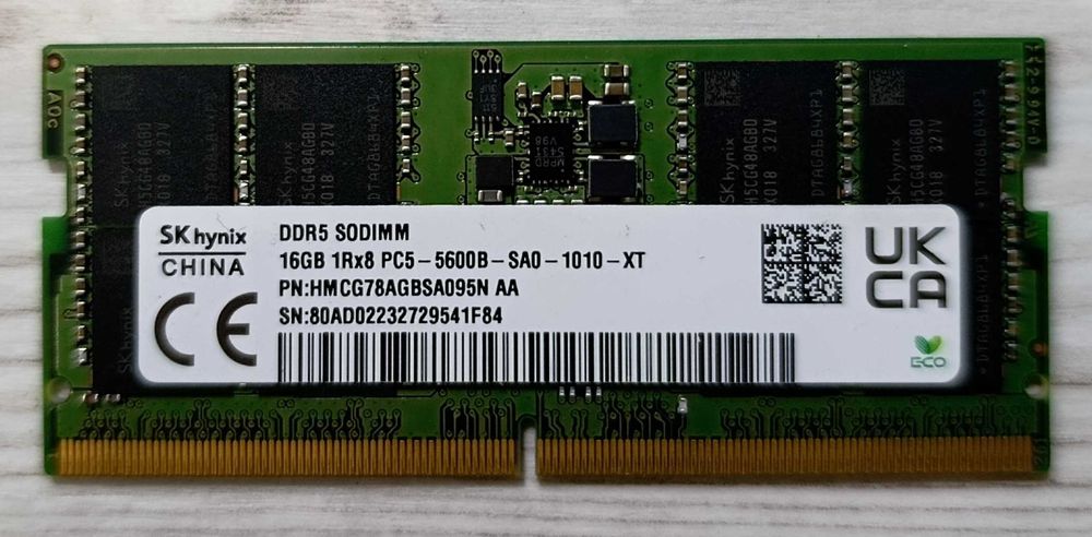 SODIMM 16Gb DDR5 5600MHz Hynix HMCG78AGBSA095N