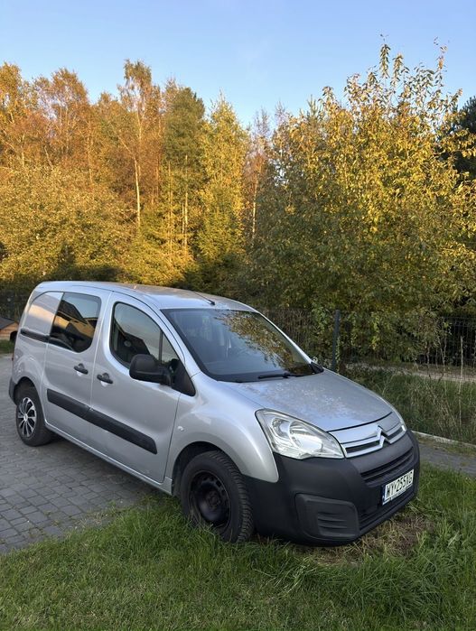 Citroën Berlingo  Citroën Berlingo 2017 automat – samochód dostawczy, 3 osobowy