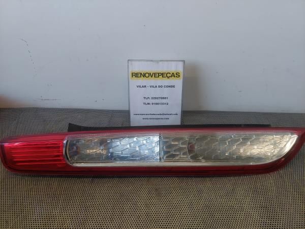 Farolim esquerdo FORD Focus II (DA_)