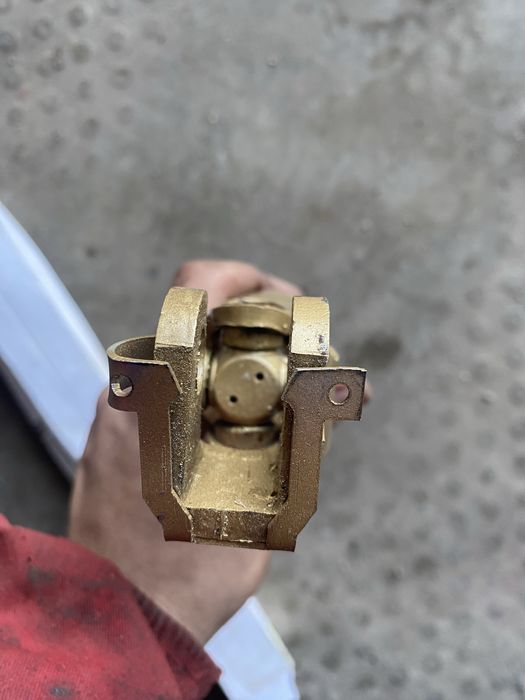 Карданчик руля вал рульової колонки нижній кардан berlingo partner