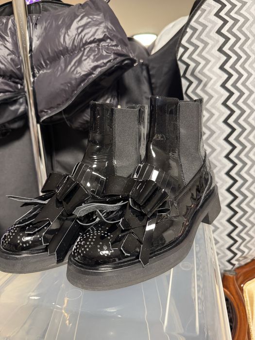 Ботинки лаковые женские 37